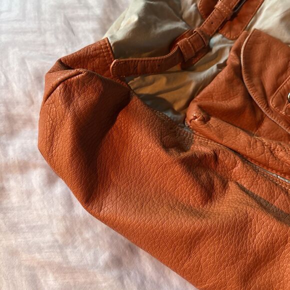 Circa 2012 Converse Cotton Canvas & Faux Leather Lg Tote Bag/ Purse 20" X 14" - Picture 4 of 12